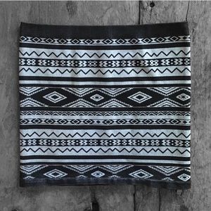 Aeropostale Geometric Stretchy Mini Skirt ⭐️